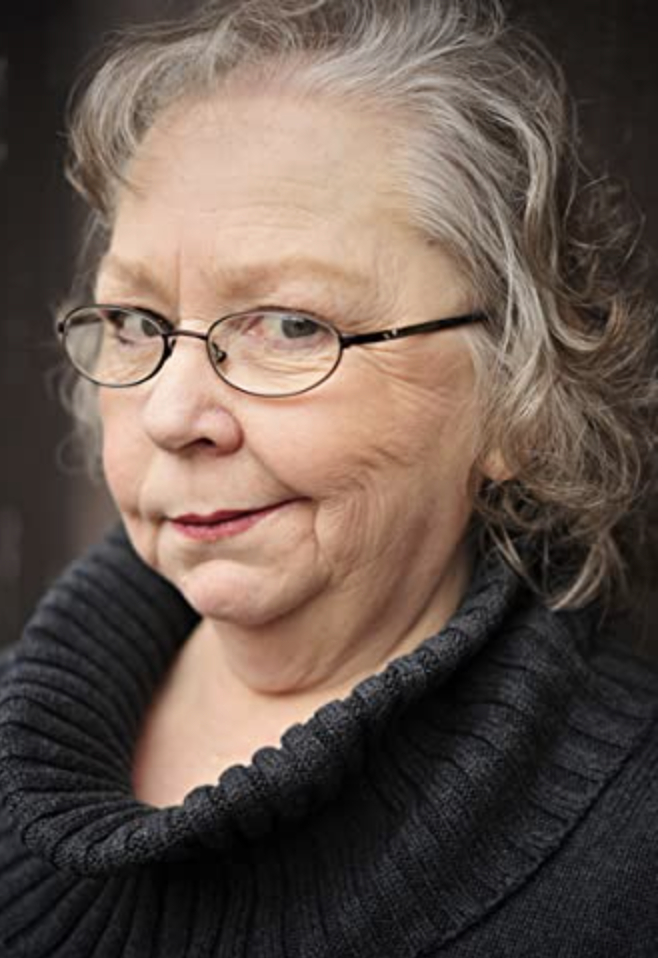 Headshot for Suzan Perry